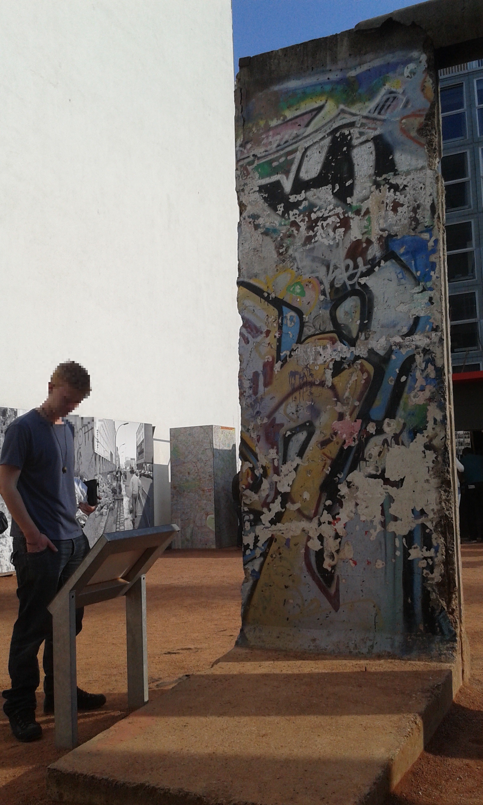 Berlin Checkpoint Charlie