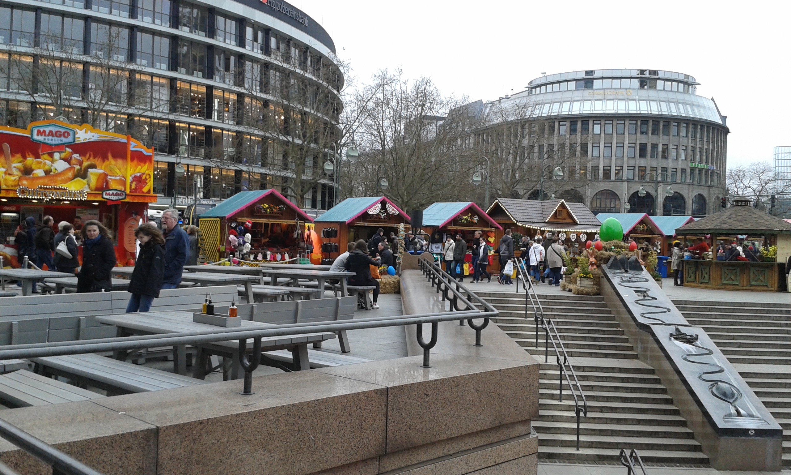 Paskmarknad Kurfürstendamm