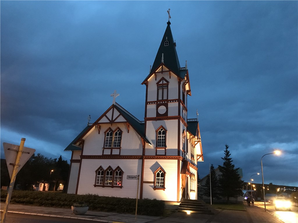 Island 2018 Husavik kyrka