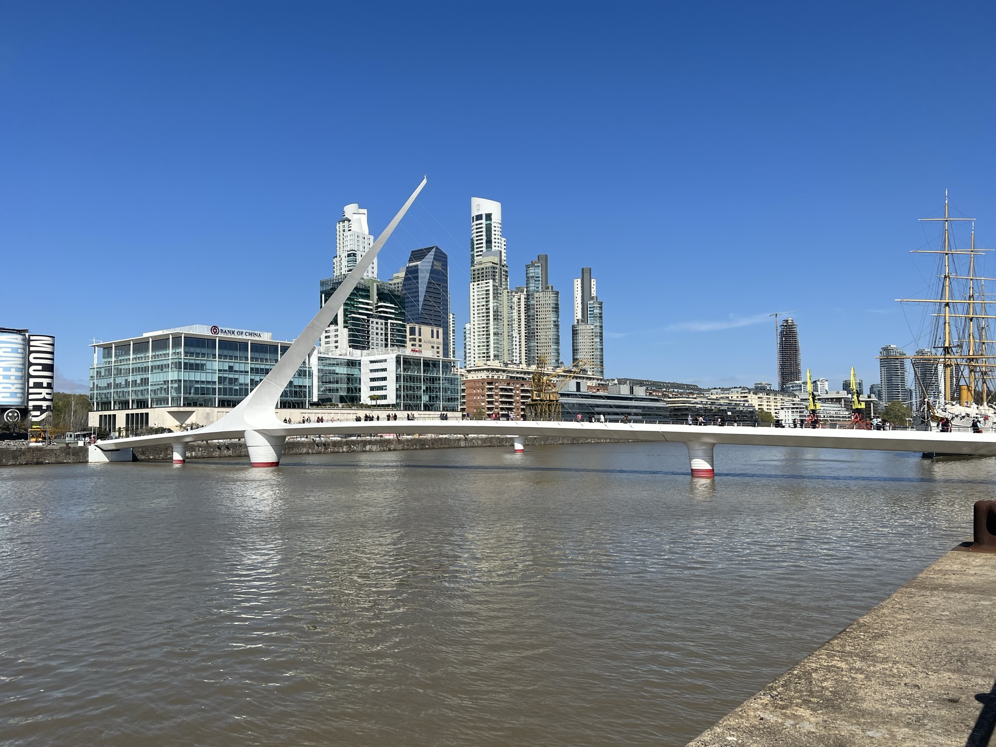 En stadsrundtur, en skön eftermiddag och en god middag